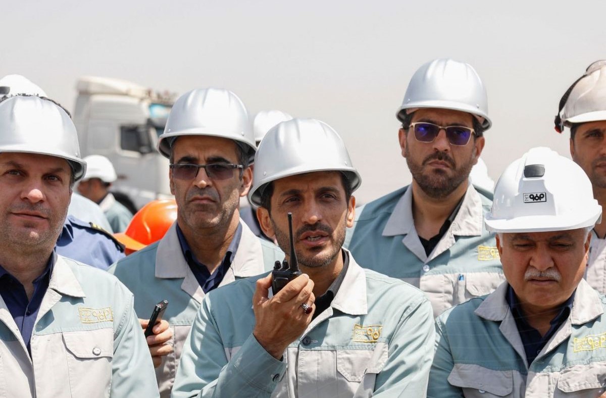 ساخت، نصب و راه‌اندازی ماشین برداشت دروازه‌ای فولاد مبارکه