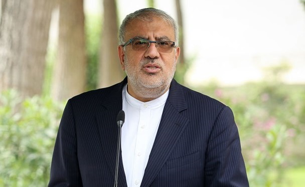 تولید نفت به ۳ میلیون و ۴۰۰ هزار بشکه در روز میرسد