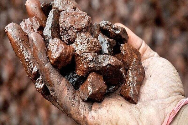 ریزش قیمت سنگ‌آهن و قراضه به ورق‌های فولادی رسید