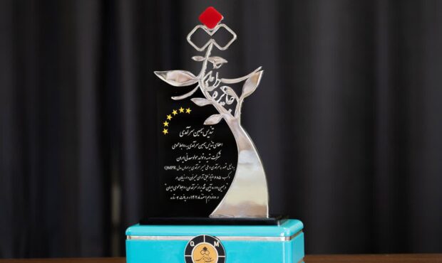 ایمپاسکو نشان سیمین روابط عمومی سرآمد دریافت کرد