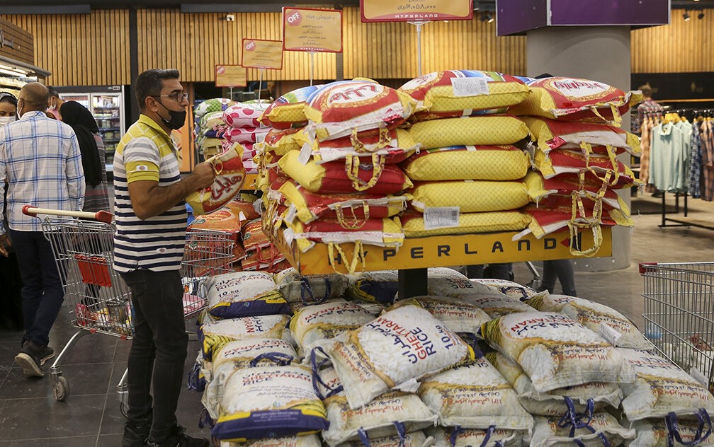برنج، شکر و روغن با قیمت‌های دولتی به‌وفور در بازار عرضه شده است