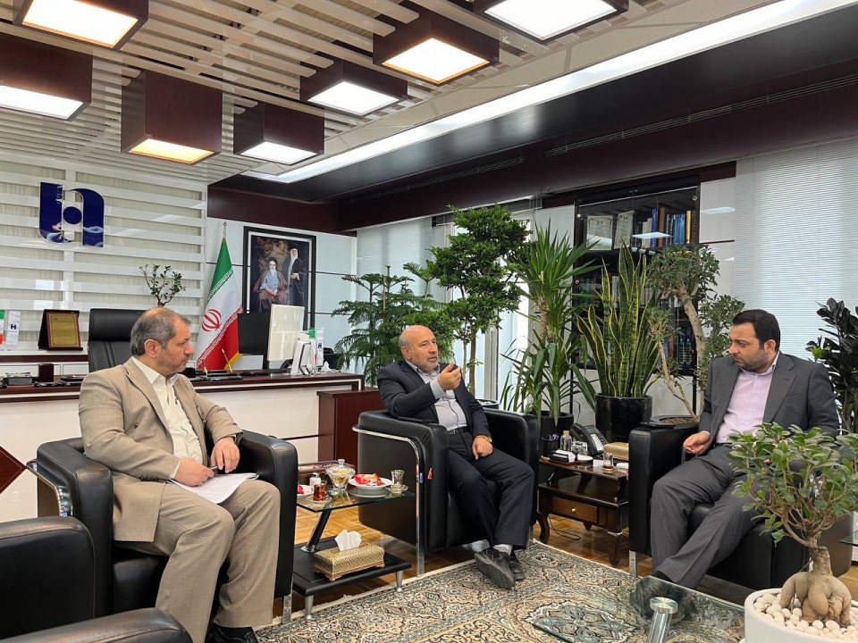 بانک صادرات در منطقه آزاد ماکو سرمایه‌گذاری می‌کند