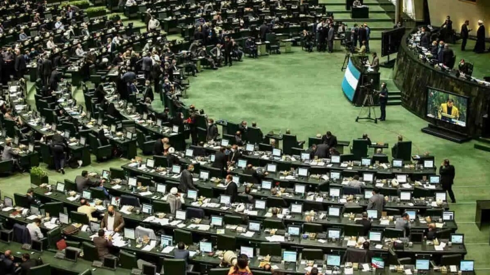 فهرست وزرای پیشنهادی دولت چهاردهم تقدیم مجلس شد