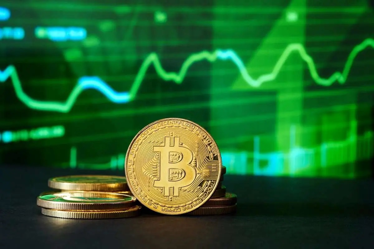 قیمت بیت کوین و ارز‌های دیجیتال امروز جمعه ۲۱ فروردین ۱۴۰۵ + جدول