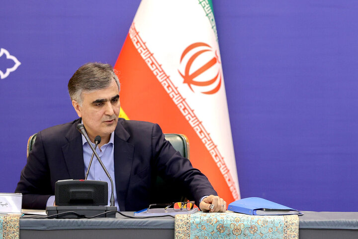 انتقال قیمت ارز نیمایی به بازار ارز توافقی