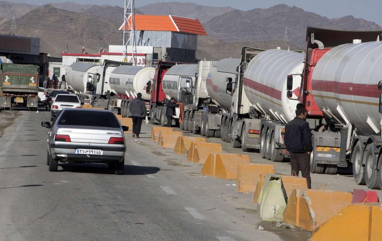 انتشار فراخوان طرح‌های فناورانه مبارزه با قاچاق سوخت