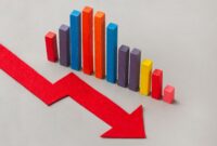 نرخ رشد اقتصاد در نیم‌سال اول منفی شد