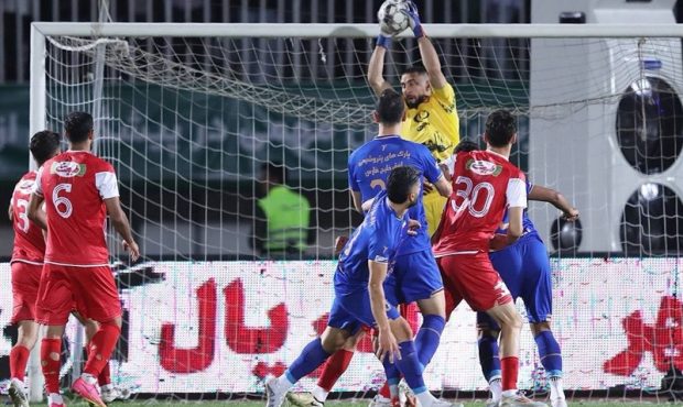 بازی پرسپولیس – استقلال ؛ تا دقیقه دیگر