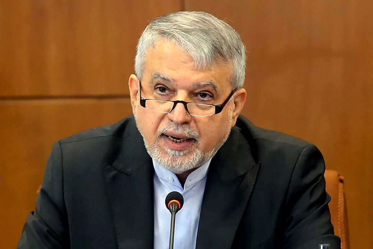 صادارت  ۲۲۴ میلیون دلار صنایع‌دستی از ایران