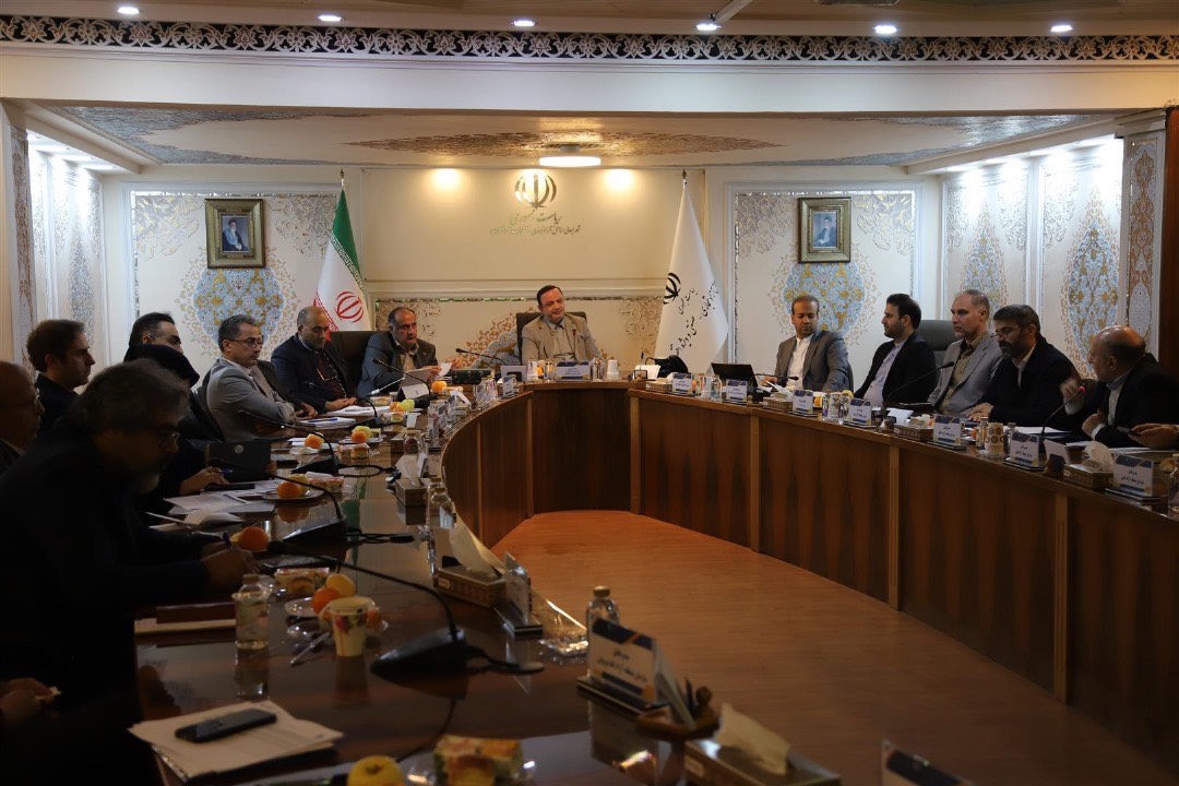 لزوم انجام اقدامات امیدآفرین در مناطق آزاد و ویژه اقتصادی کشور