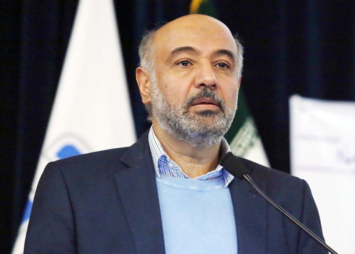 خبر خوش وزیر کار:؛ به زودی حقوق کارگران و کارمندان افزایش می‌یابد