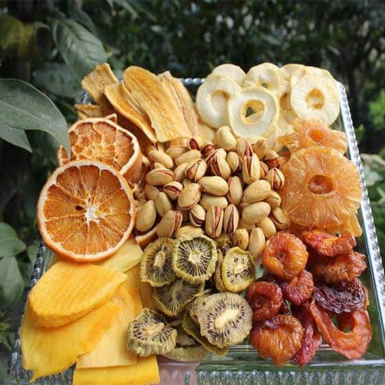 آیا میوه های خشک برای دندان ضرر دارند؟