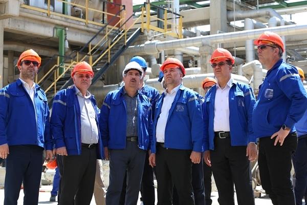 بازدید مدیرعامل پتروشیمی شازند از روند پیشرفت تعمیرات اساسی