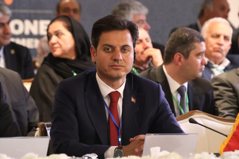 ماکو، دروازه طلایی تحقق تجارت ۳۰ میلیارد دلاری ایران و ترکیه