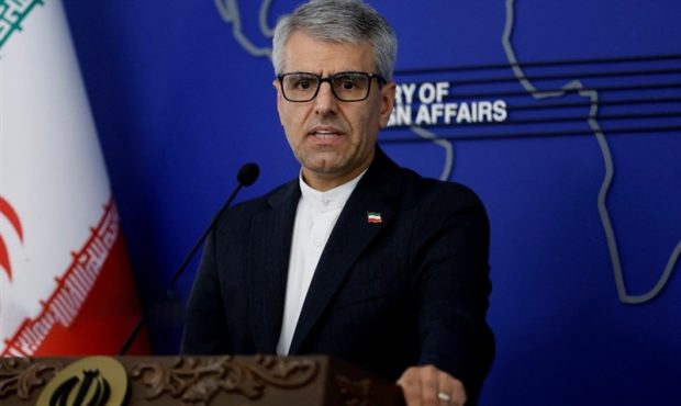 بقایی: تعطیلی سفارتخانه ها کذب است بقایی: تعطیلی سفارتخانه ها کذب است