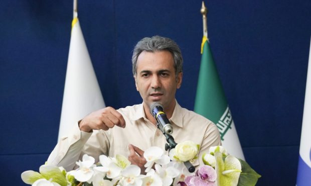 پیام تبریک مهدی زحمتکش مدیر عامل مجتمع صنایع آلومینیوم جنوب به مناسبت ۱۷ مرداد، روز خبرنگار پیام تبریک مهدی زحمتکش مدیر عامل مجتمع صنایع آلومینیوم جنوب به مناسبت ۱۷ مرداد، روز خبرنگار