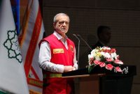 پزشکیان: دولت برای عزت و سربلندی کشور و رفع مشکلات مردم با تمام توان می‌کوشد