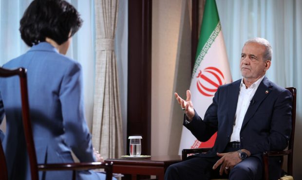 پزشکیان:ایران آغازگر ناامنی نیست اما توان دفاع قدرتمندانه دارد پزشکیان:ایران آغازگر ناامنی نیست اما توان دفاع قدرتمندانه دارد