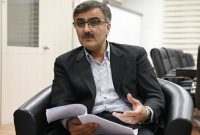 فرزین به انحلال بانک آینده واکنش نشان داد