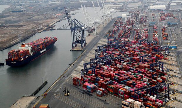 تدابیر گمرک برای کاهش توقف کالا در مبادی ورودی