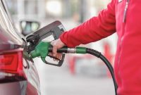 ۶۰ لیتر سهمیه بنزین امشب شارژ می‌شود