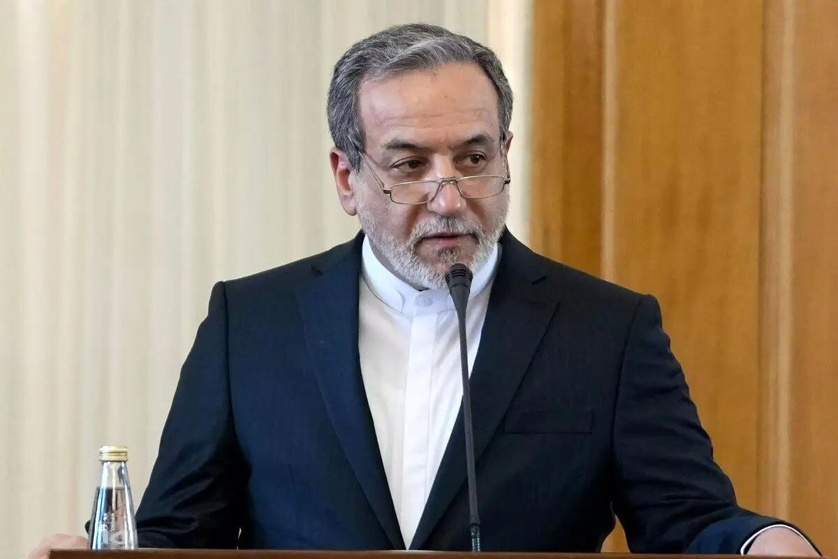 برنامه موشکی ایران قابل مذاکره نیست/ غنی‌سازی متوقف نخواهد شد