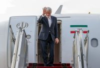 عارف عازم روسیه شد