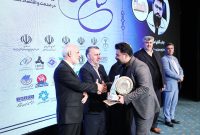 نشان عالی مدیر سال ۱۴۰۴ به امید کوهی رسید/ درخشش مجتمع پتاس خوروبیابانک نشان عالی مدیر سال ۱۴۰۴ به امید کوهی رسید/ درخشش مجتمع پتاس خوروبیابانک