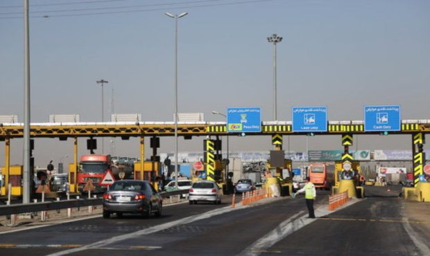 عوارض ۱۰ آزادراه گران شد عوارض ۱۰ آزادراه گران شد