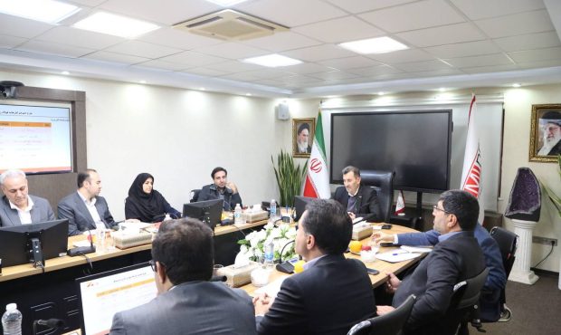 تاکید سمیعی نژاد بر تسریع در پرداخت سهم سهامداران در فولاد زاگرس اندیمشک تاکید سمیعی نژاد بر تسریع در پرداخت سهم سهامداران در فولاد زاگرس اندیمشک