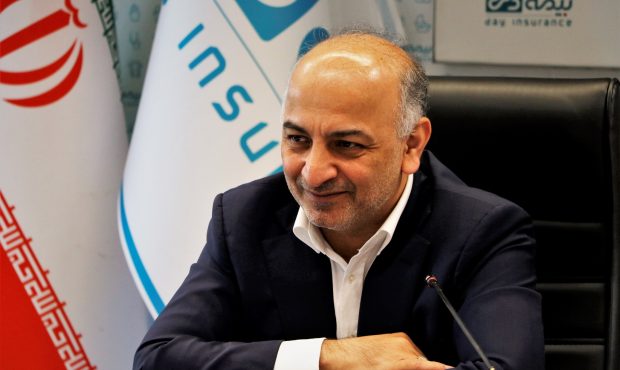 بیمه دی در مسیر صعودی صنعت بیمه؛ تثبیت رتبه نخست غیردولتیها با تحول دیجیتال، خردهفروشی و توانگری سطح یک / رونمایی از جشنواره فروش «دی تا دی» بیمه دی در مسیر صعودی صنعت بیمه؛ تثبیت رتبه نخست غیردولتیها با تحول دیجیتال، خردهفروشی و توانگری سطح یک / رونمایی از جشنواره فروش «دی تا دی»