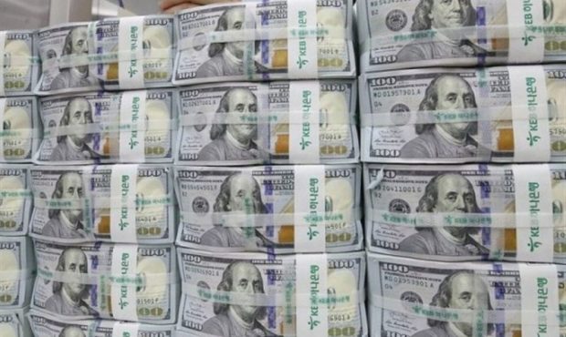 بازگشت تتر به زیر 140 و زمزمه ریزش دلار