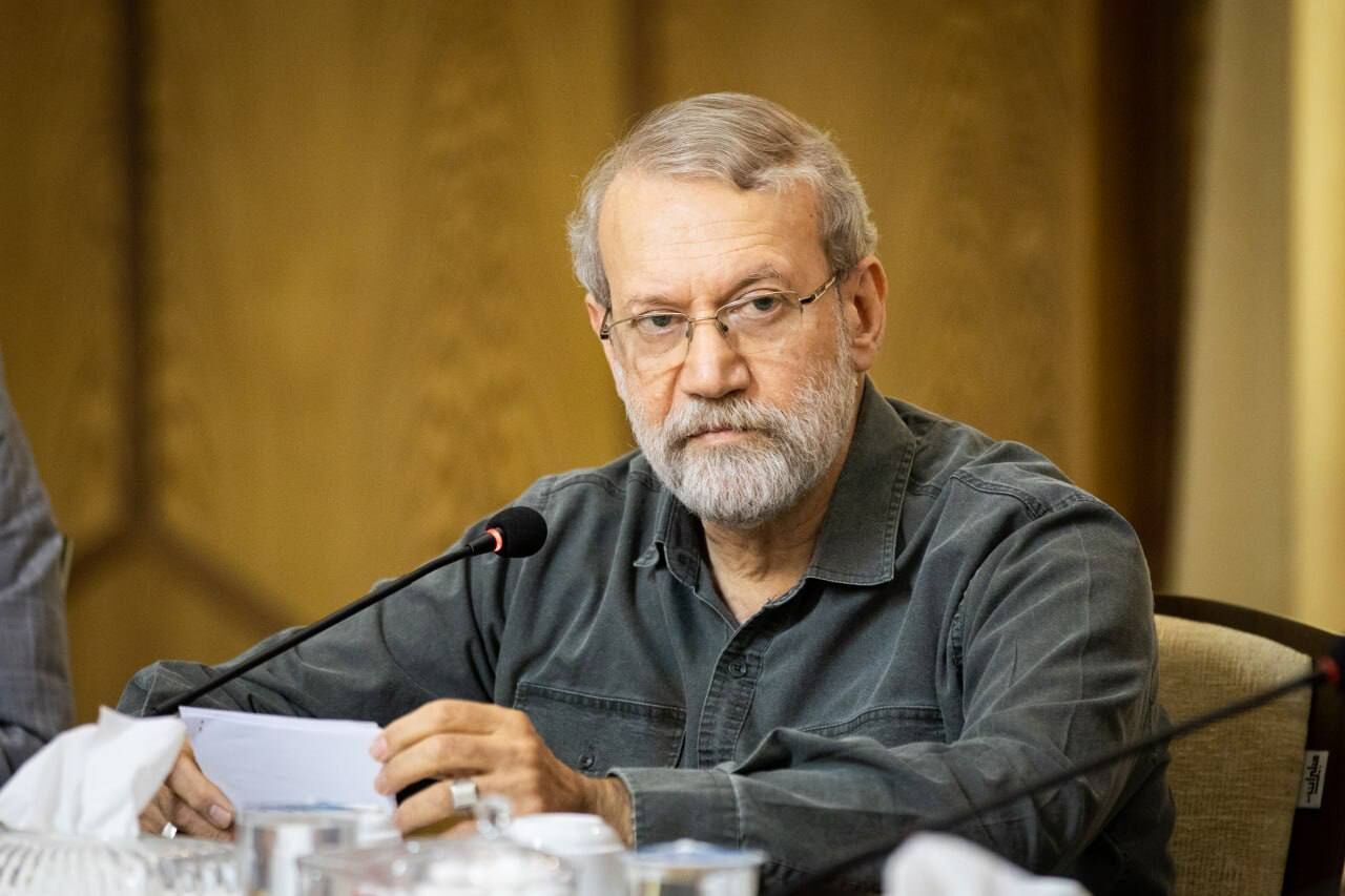 لاریجانی عازم عمان شد