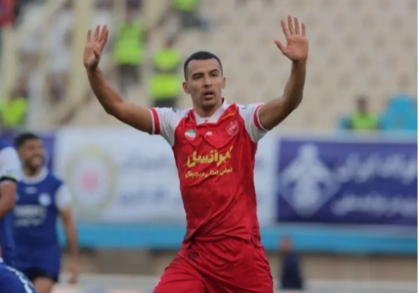 خداحافظی مهاجم جنجالی پرسپولیس!