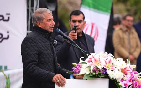 همراهی مسئولان با پویش مردمی «ریشه در وطن داریم»