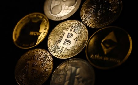 قیمت بیت کوین و ارز‌های دیجیتال امروز یکشنبه ۲۷ اردیبهشت ۱۴۰۵ + جدول