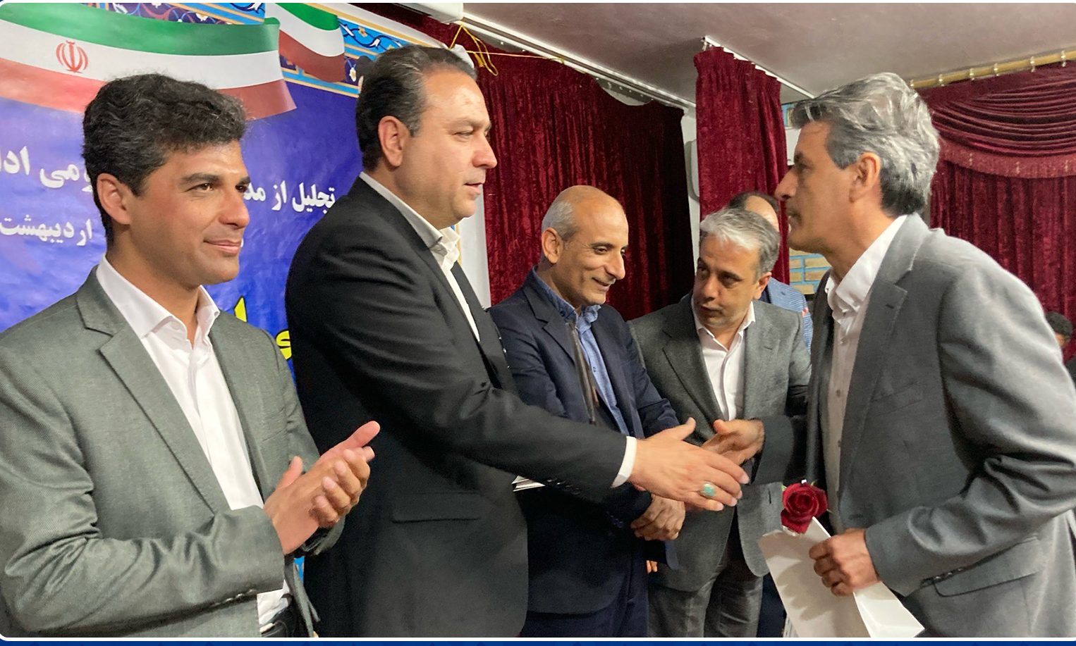 تقدیر از روابط عمومی فولاد خراسان به عنوان یکی از روابط عمومیهای برتر شهرستان نیشابور