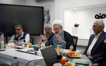 تأکید بازرس کل خراسان رضوی بر هم‌افزایی دستگاه‌ها برای حل مسائل اقتصادی و صنعتی استان