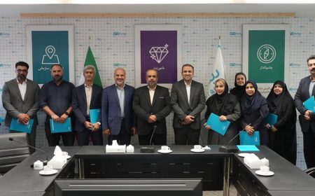برگزاری مراسم اهدای جوایز به برندگان مسابقه عکاسی راهپیمایی یوم الله ۲۲ بهمن