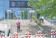 سهامداران میان امید به احیای معاملات و نگرانی از شوک فروش