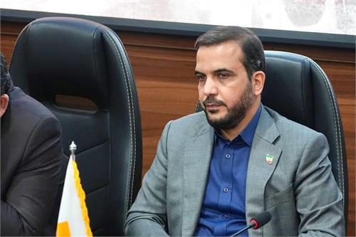تسهیل اعتبار بانکی برای صنایع فولادی استان همچون فولاد خوزستان الزامی است