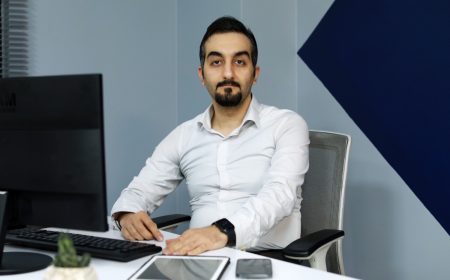بازار سهام در حال جبران جاماندگی از تورم و دلار است