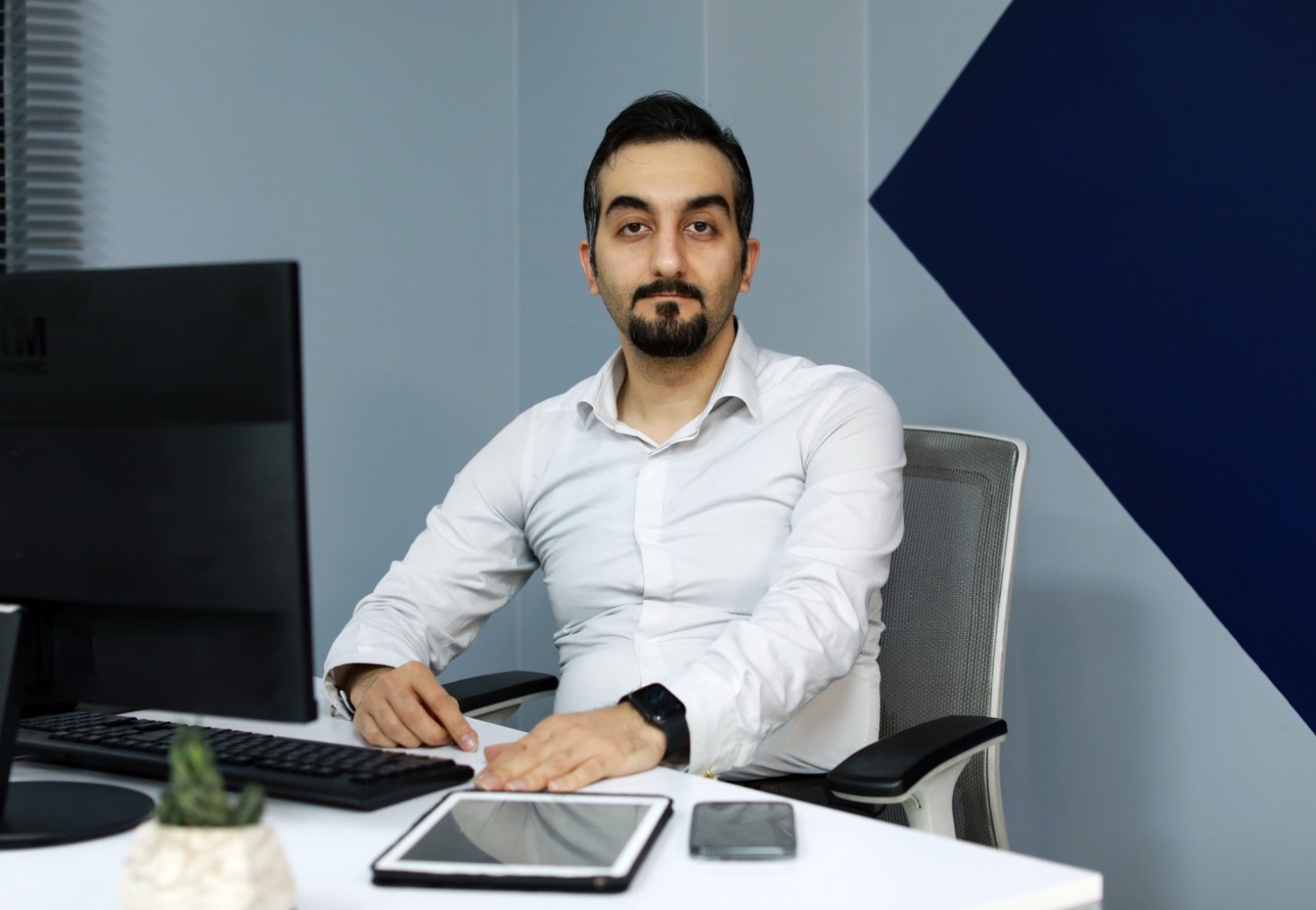 محسن کرکهآبادی