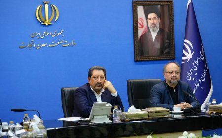 تقویت زنجیره تامین پتروشیمی و صنایع استراتژیک یک ضرورت است