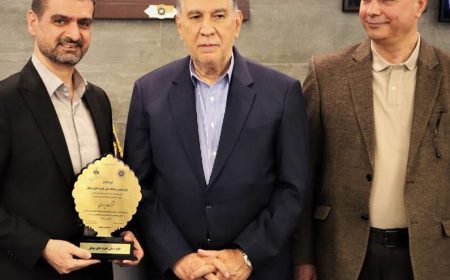 نشان افتخار جشنواره ملی بهره‌وری برای «دی‌دار»