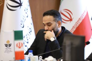 در نشست هماندیشی مدیرعامل هلدینگ صبا انرژی با فعالان بازار سرمایه چه گذشت؟+ فیلم 7 IMG 6214 compressed