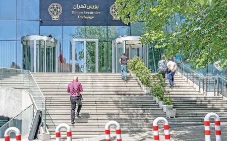 چرا شاخص کل بورس افت کرد اما بیشتر سهم‌ها سبز ماندند؟