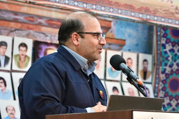 ویندفنسینگ فولاد خوزستان، اقدامی خلاقانه برای کاهش انتشار آلایندهها 3 امین ابراهیمی 1 e1787687308882