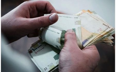 حقوق کارگر و بازنشسته در برابر تورم؛ درآمد ماهانه چند روز هزینه زندگی را پوشش می‌دهد؟