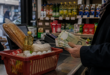 ابرتورم چیست؟ آیا اقتصاد ایران در آستانه فروپاشی قرار دارد؟
